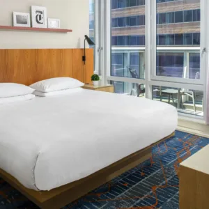 أثاث غرف ضيوف فندق Hyatt Centric ذو التصميم الجيد، مجموعات أثاث غرف نوم King King الأنيقة