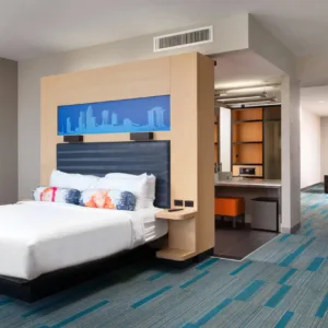 Muebles para habitaciones de huéspedes de hotel estilo apartamento Marriott de Aloft Hotels