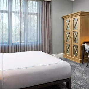 Коллекция Autograph Hotels Современная роскошная мебель для гостиничных номеров Расширенные спальные гарнитуры для отелей King