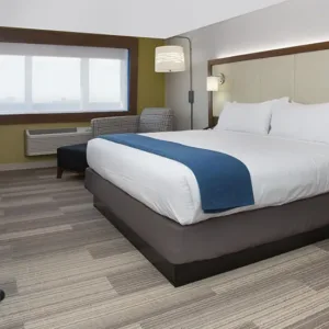 holiday inn IHG hotel bedroom set