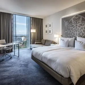 Clarion By Choice Comfortable Hotel Guestrooms Furniture