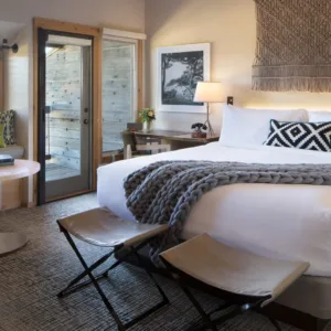 Alila Hotels & Resorts Luxurious Hotel Guestroom Furniture King Bed Hotel Room Furniture Sets