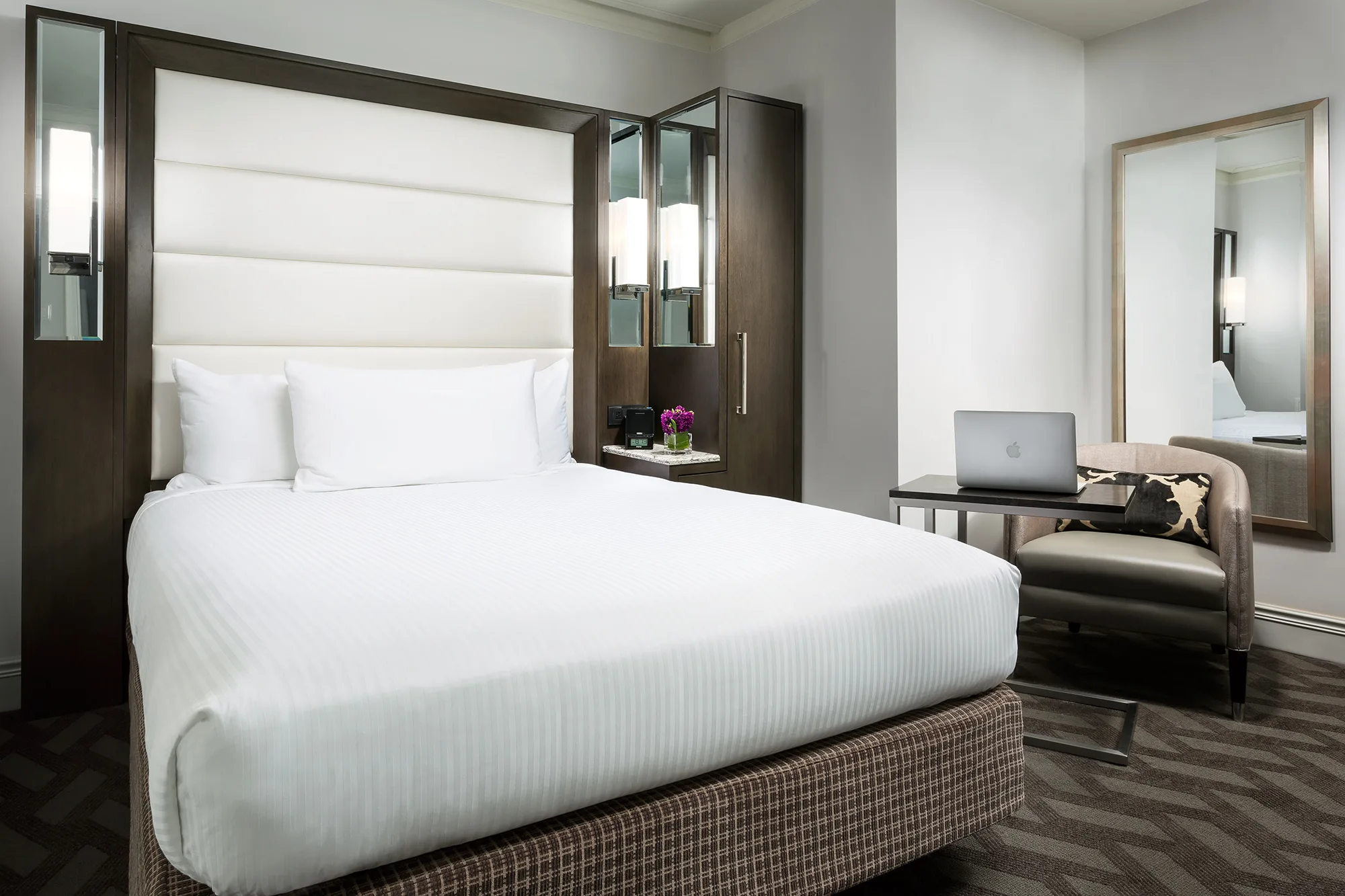 BPP-Guestroom-Little-Queen