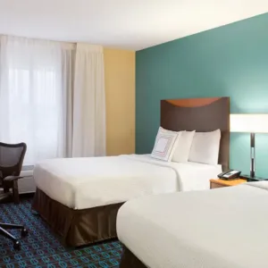 Fairfield Inn & suites marriott hotel bedroom set